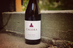 CaleraCentralCoastPinotNoir_ua